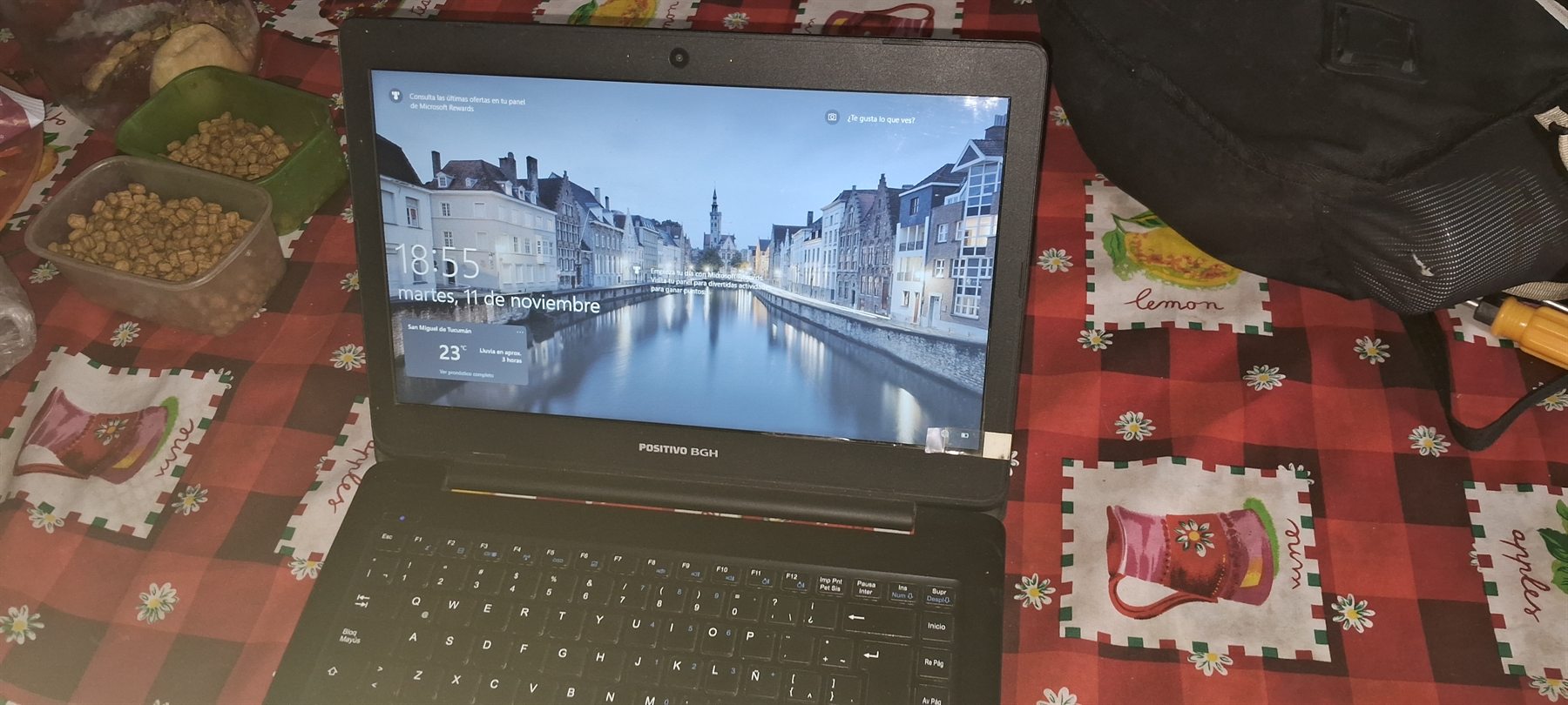 Notebook armada y funcionando luego de la actualización
